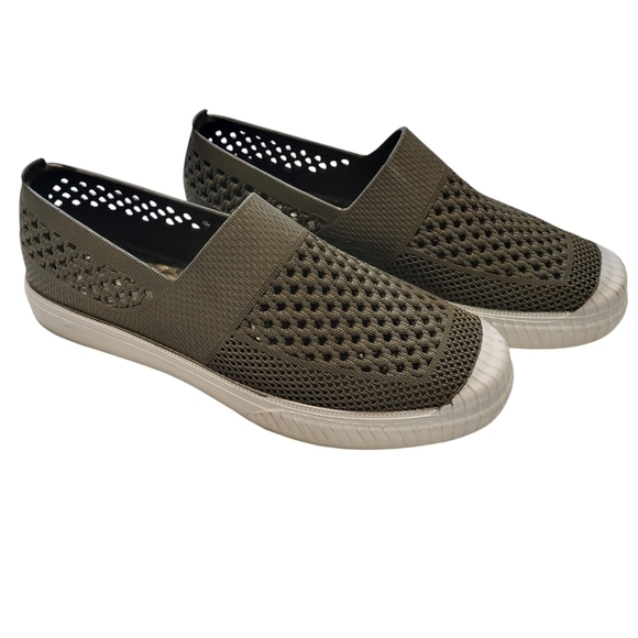 Layer 8 Shoes - Layer 8 womens olive army green waterproof rubber slip on shoes size 9 NWOT